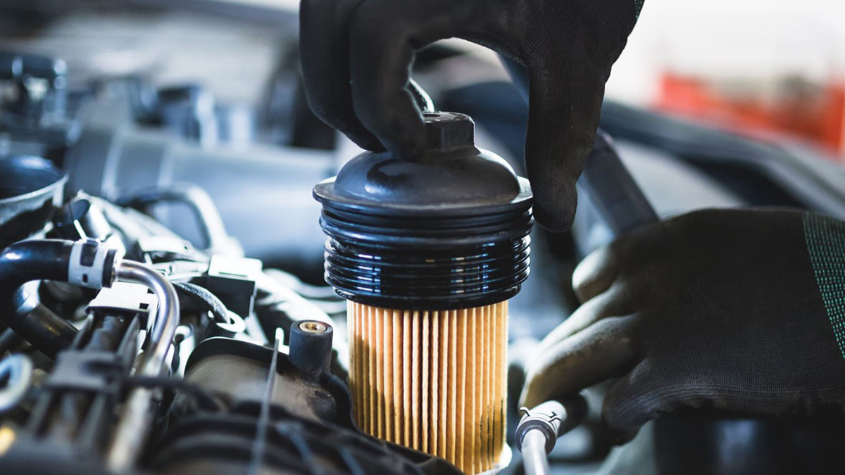 El papel del filtro de aceite en la lubricación de nuestro motor – Autingo:  reparación y mantenimiento de coches