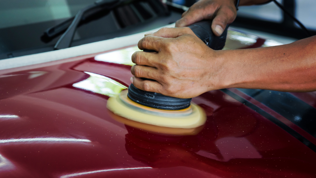 Reparación arañazo coche